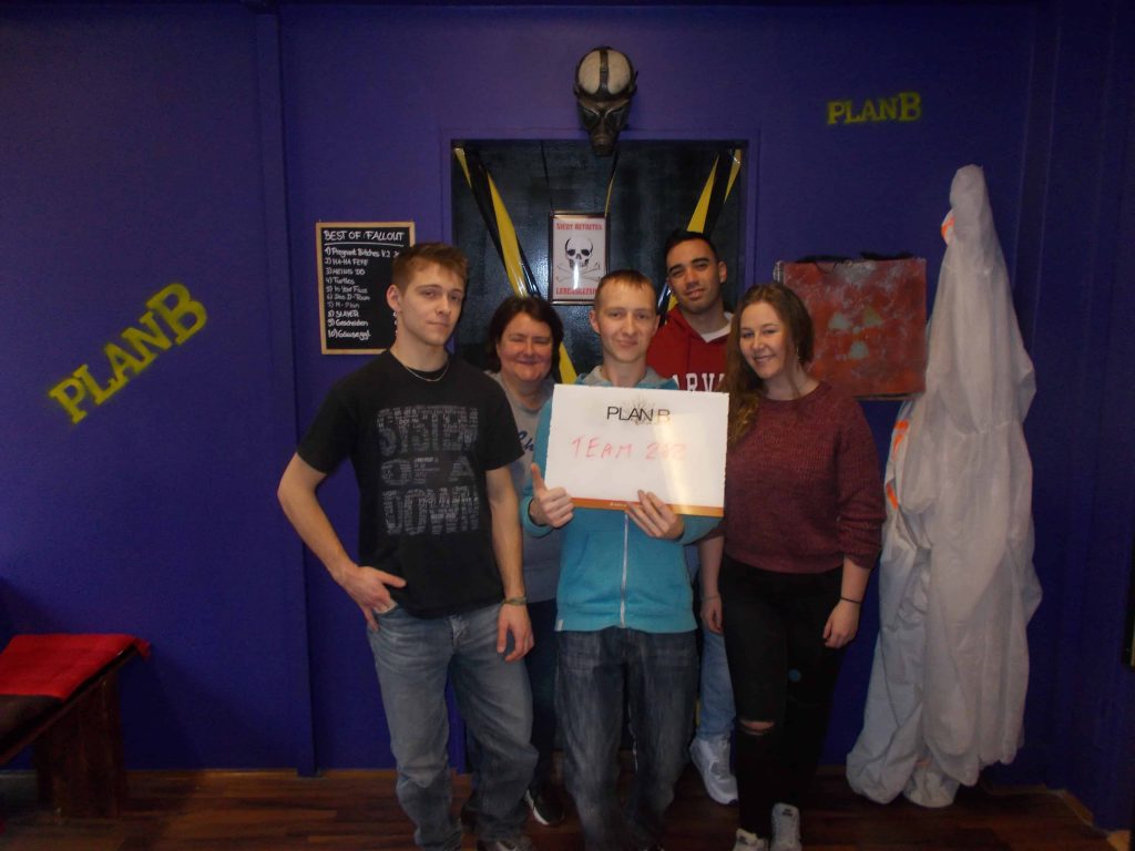 Group pictures KW 5 / 6-2018 - 26 Group pictures KW 5 / 6-2018 - 26 | PlanB Escape