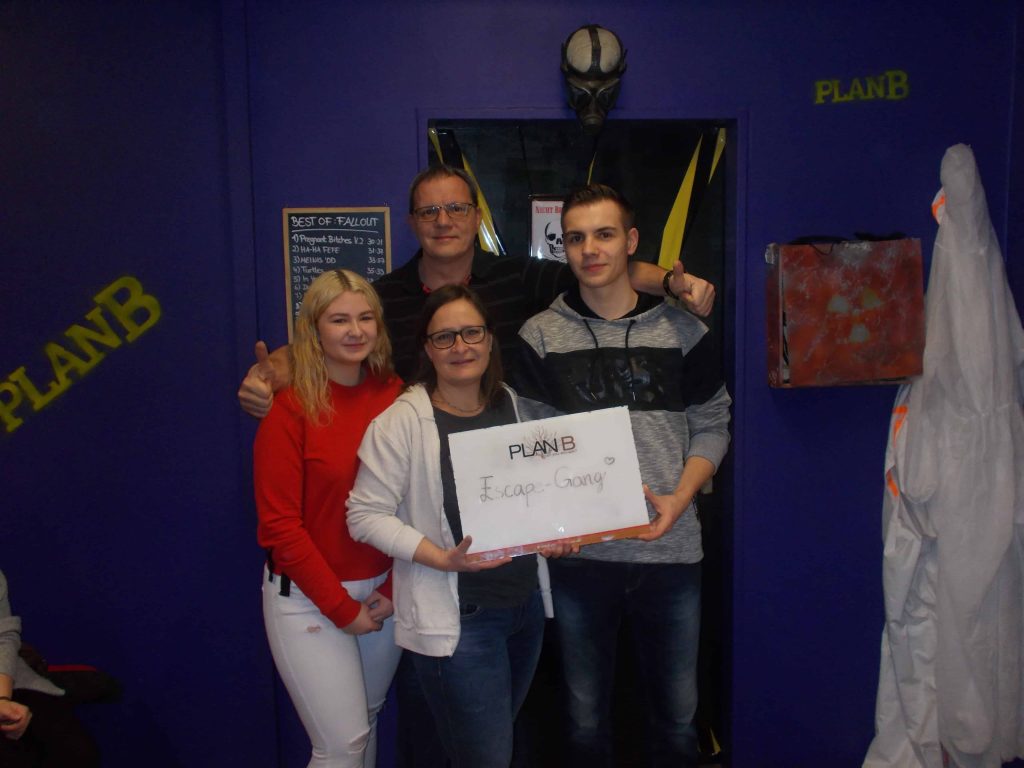 Group pictures KW 5 / 6-2018 - 29 Group pictures KW 5 / 6-2018 - 29 | PlanB Escape