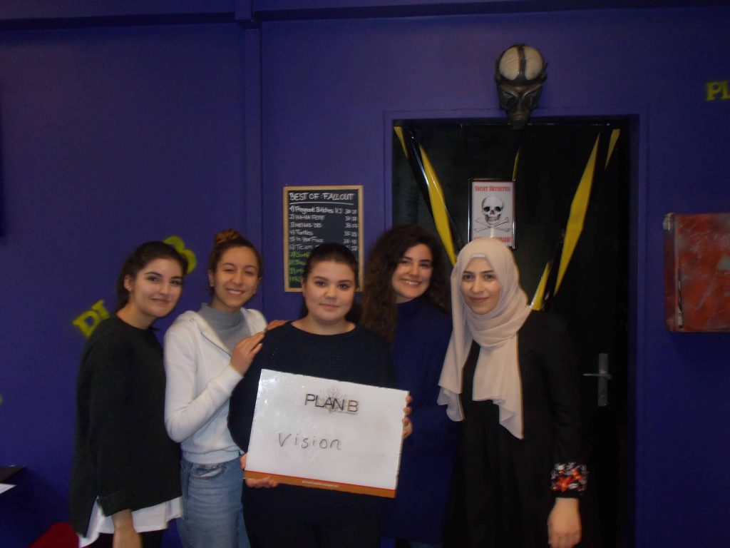 Gruppenbilder KW 6-2018 Stuttgart - 8 Gruppenbilder KW 6-2018 Stuttgart - 8 | PlanB Escape