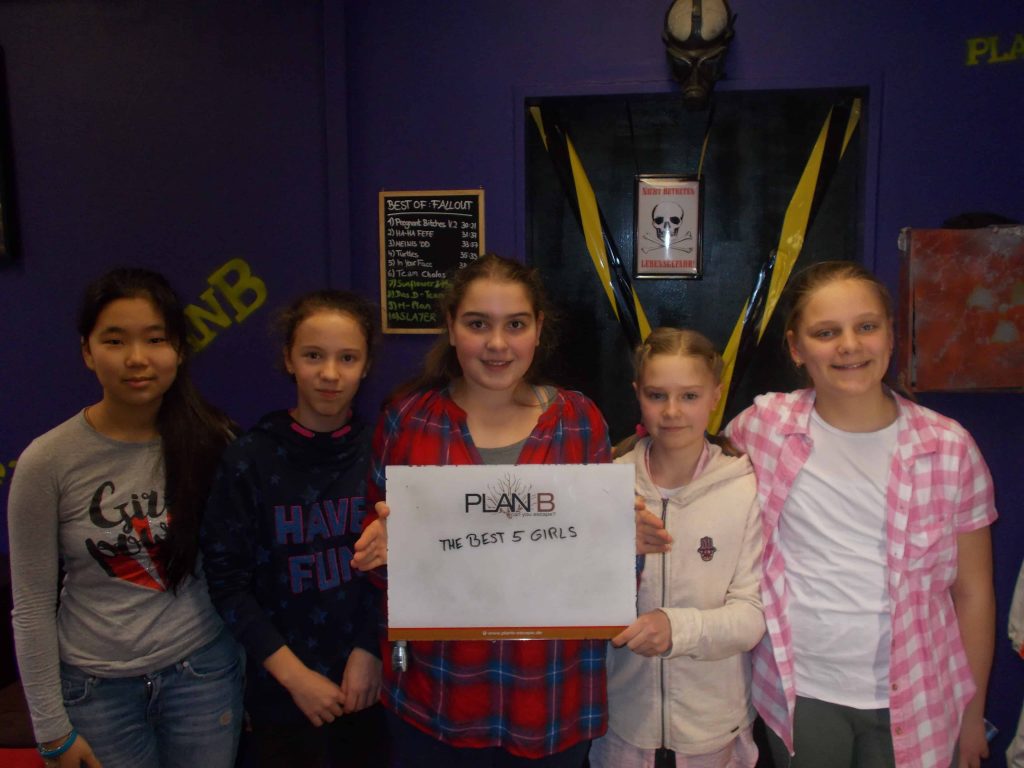 Gruppenbilder KW 6-2018 Stuttgart - 12 Gruppenbilder KW 6-2018 Stuttgart - 12 | PlanB Escape