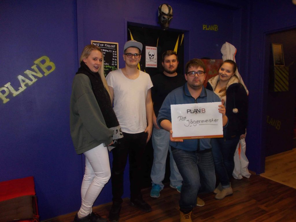 Gruppenbilder KW 6-2018 Stuttgart - 16 Gruppenbilder KW 6-2018 Stuttgart - 16 | PlanB Escape