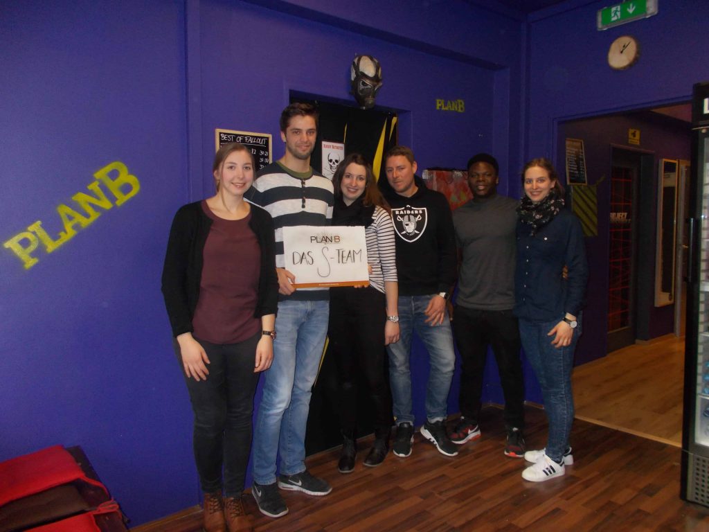 Group pictures KW 9-2018 Stuttgart - 12 Group pictures KW 9-2018 Stuttgart - 12 | PlanB Escape
