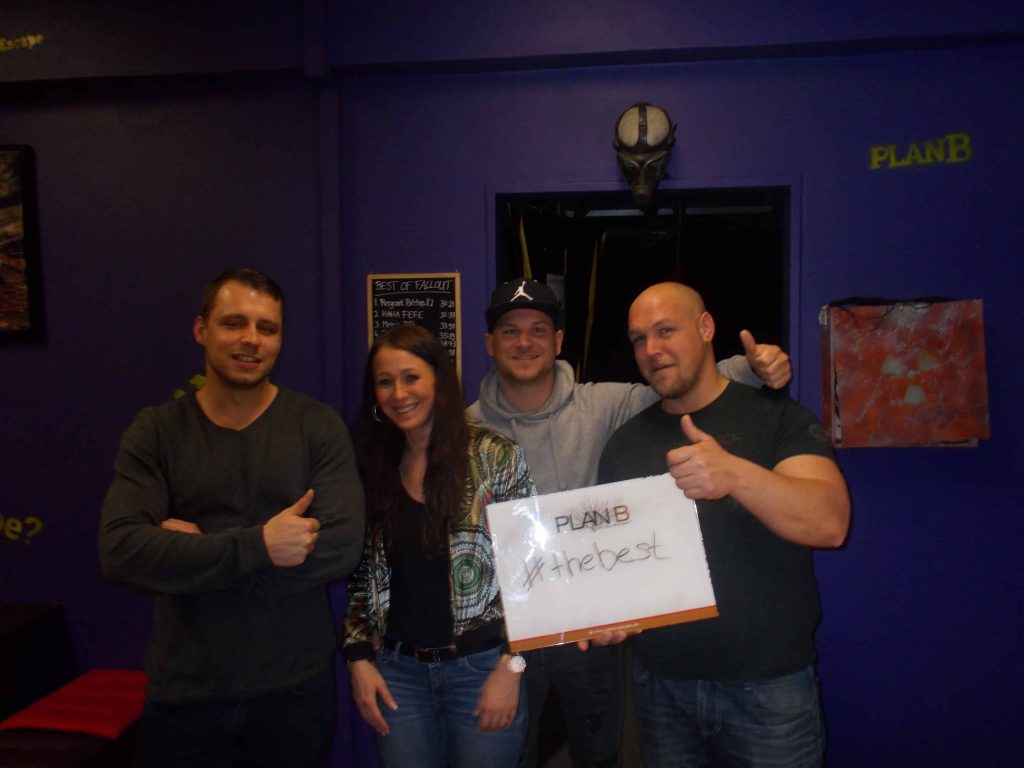 Group pictures KW 9-2018 Stuttgart - 42 Group pictures KW 9-2018 Stuttgart - 42 | PlanB Escape