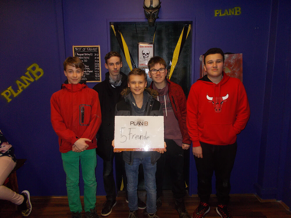 Group pictures KW 12-2018 Stuttgart - 7 Group pictures KW 12-2018 Stuttgart - 7 | PlanB Escape