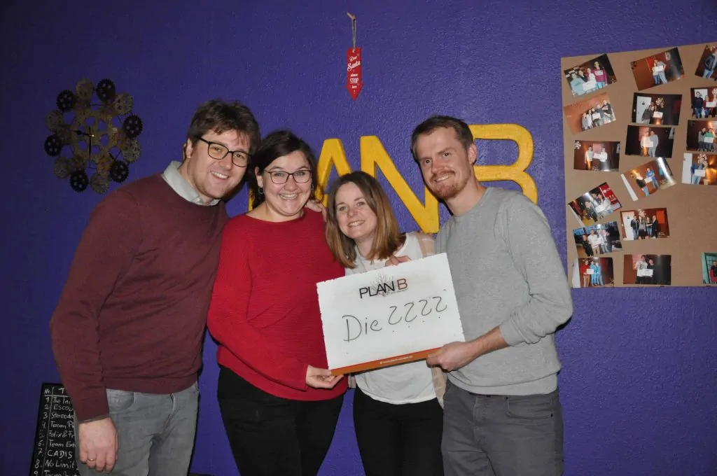 Group pictures KW 49 - 15 Group pictures KW 49 - 15 | PlanB Escape