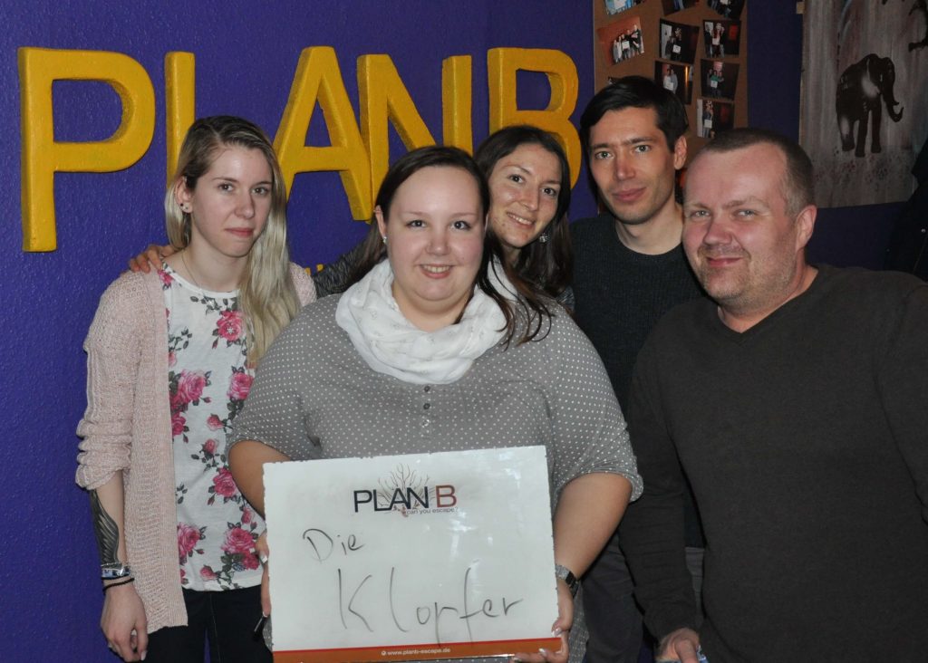 Group pictures KW 47-2 - 35 Group pictures KW 47-2 - 35 | PlanB Escape