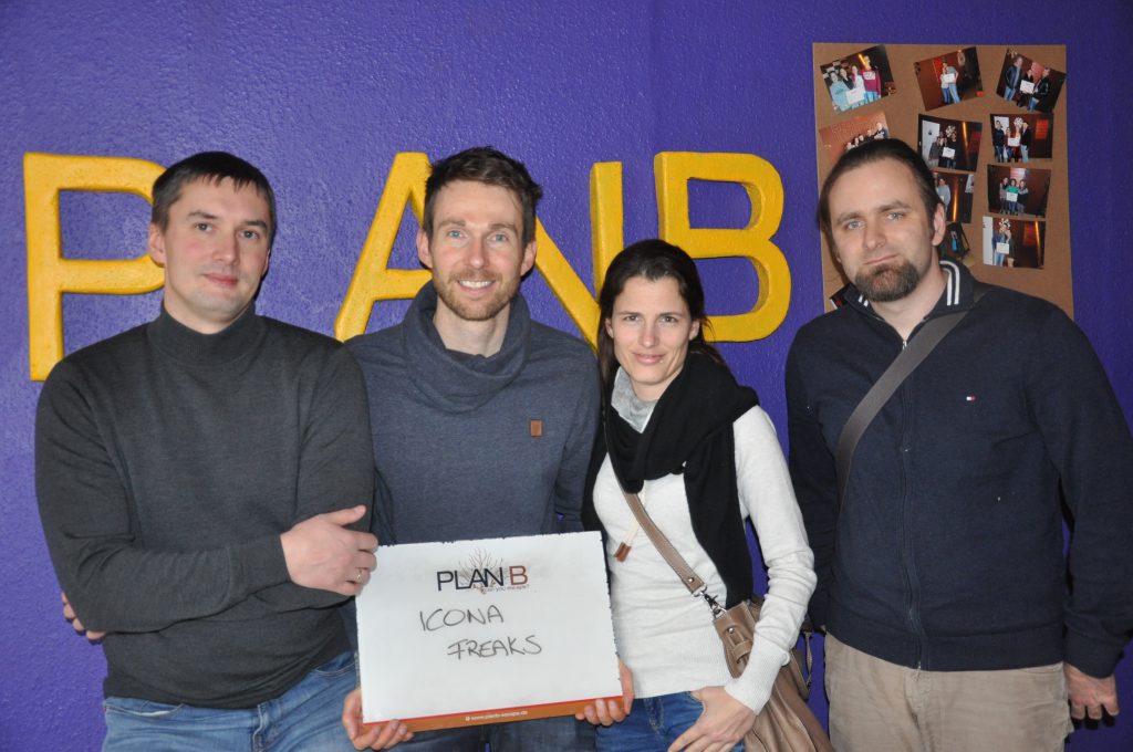 Group pictures KW 49 - 18 Group pictures KW 49 - 18 | PlanB Escape