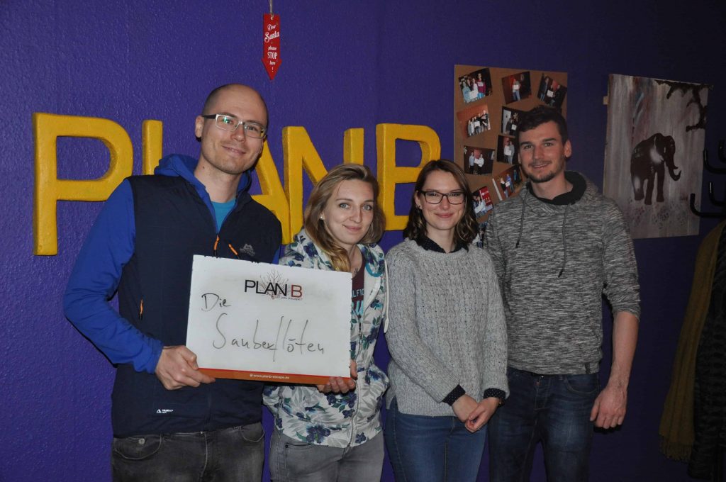 Group pictures week 48 - 28 Group pictures week 48 - 28 | PlanB Escape