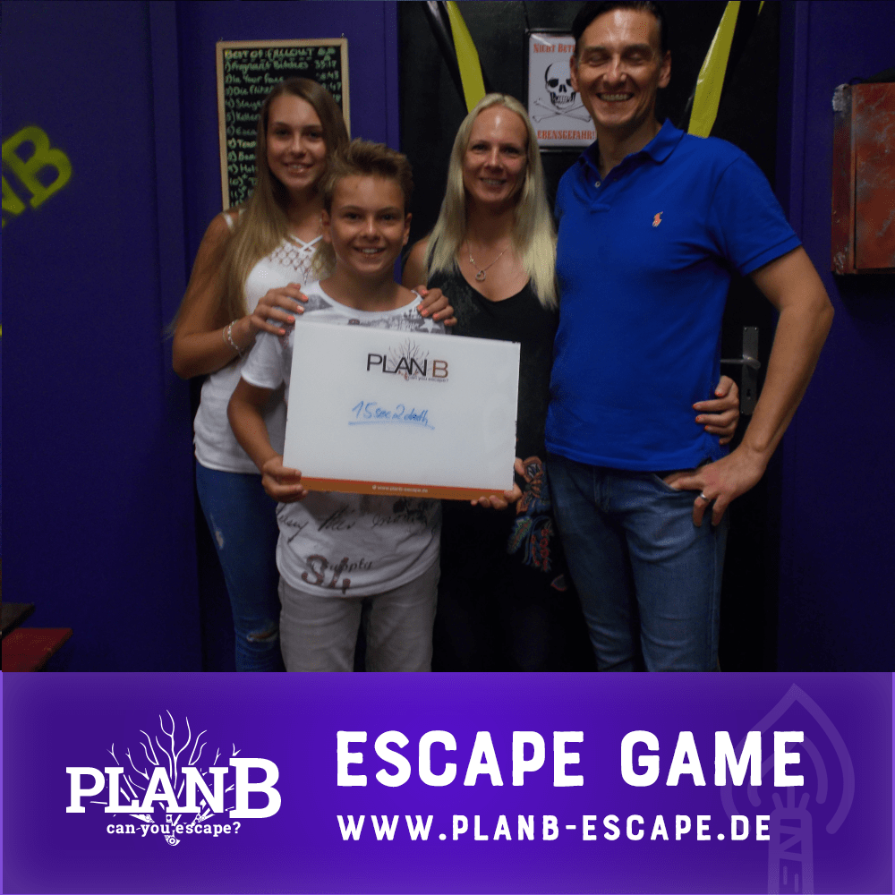 Gruppenbilder KW 35 - 10 Gruppenbilder KW 35 - 10 | PlanB Escape