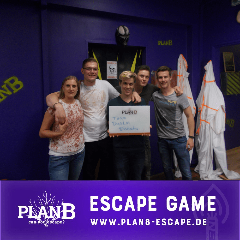 Group pictures KW 36 part 2 - 1 Group pictures KW 36 part 2 - 1 | PlanB Escape