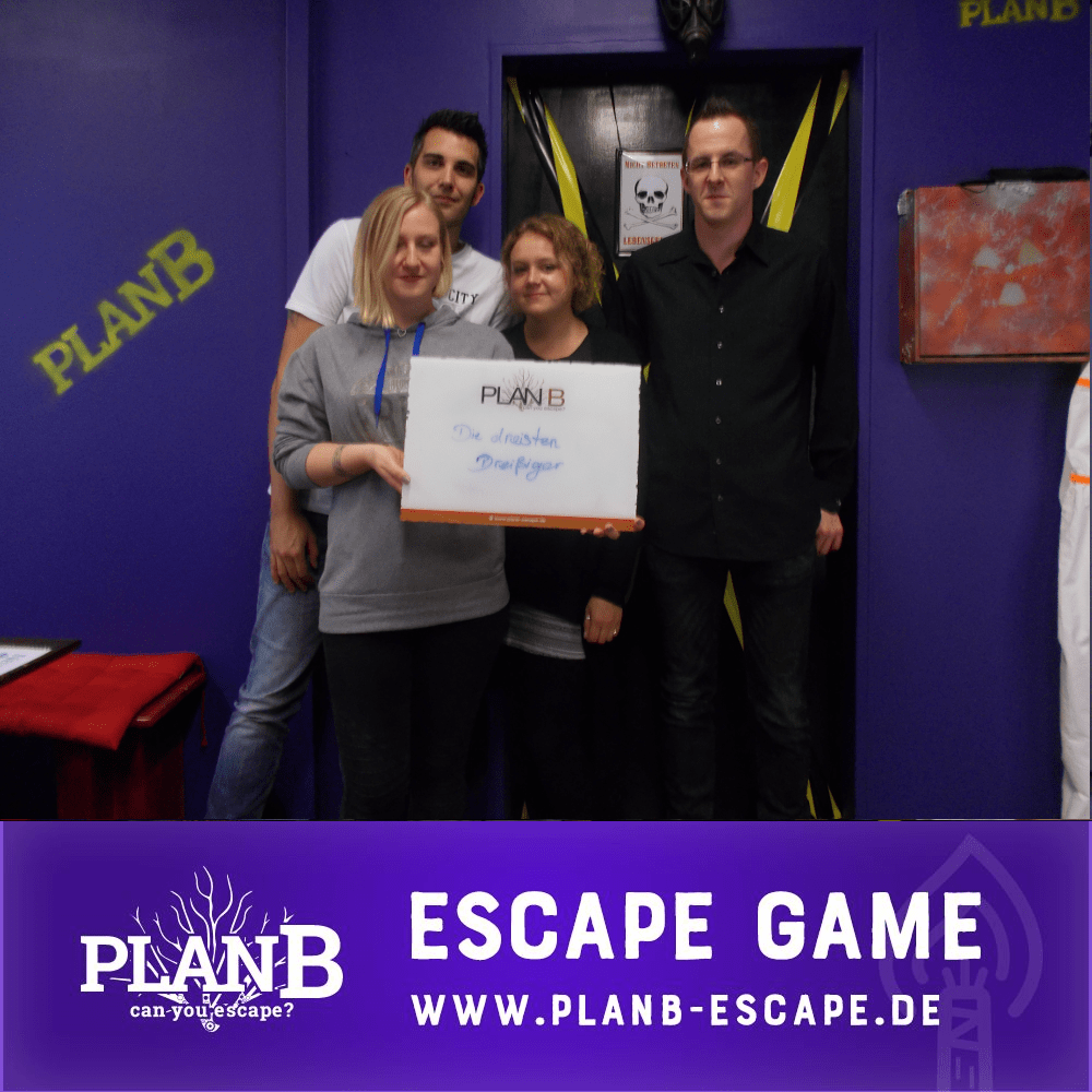 Group pictures KW 36 part 2 - 3 Group pictures KW 36 part 2 - 3 | PlanB Escape