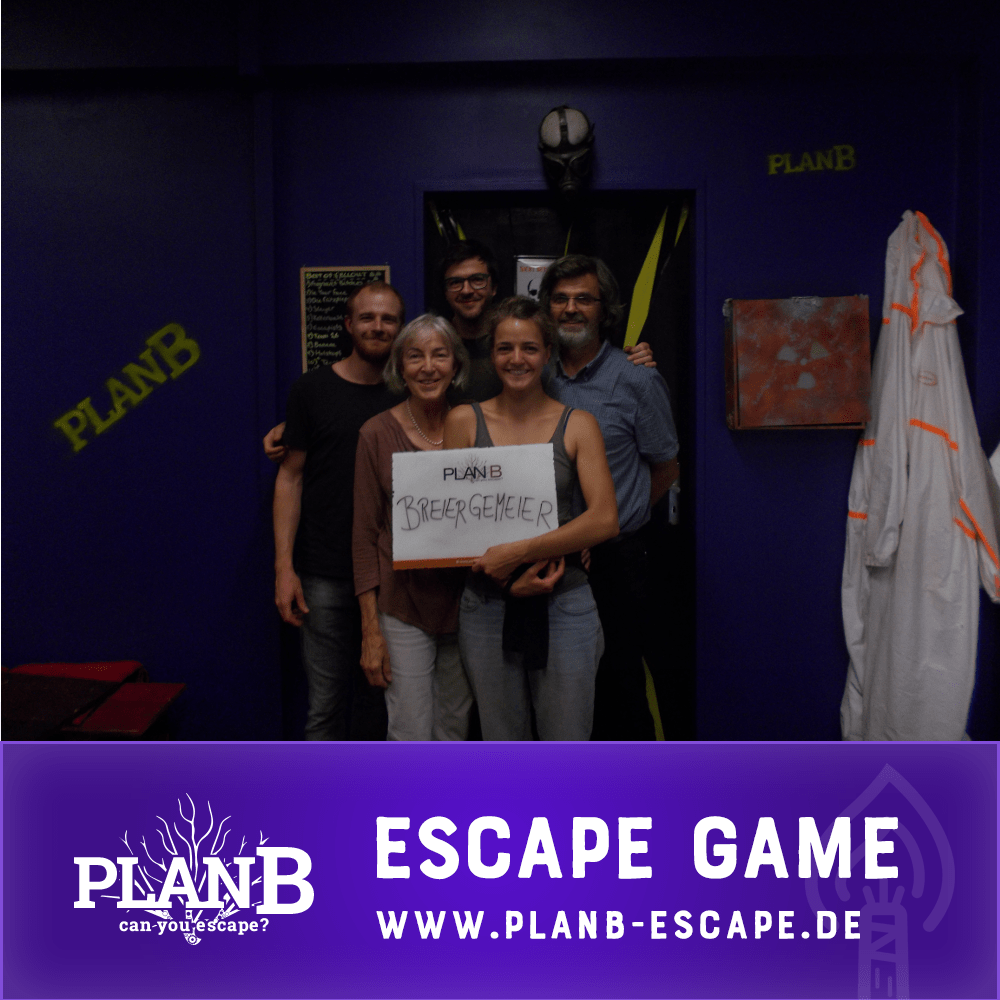 Group pictures KW 33 part 2 - 8 Group pictures KW 33 part 2 - 8 | PlanB Escape