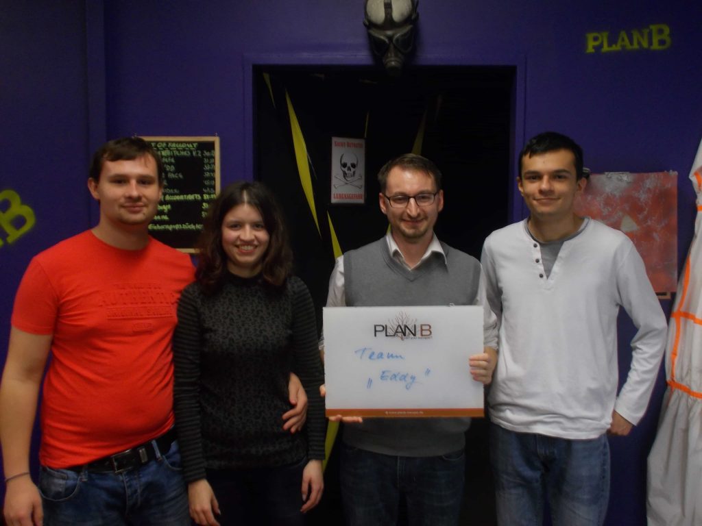 Group pictures KW 44 - 19 | PlanB Escape