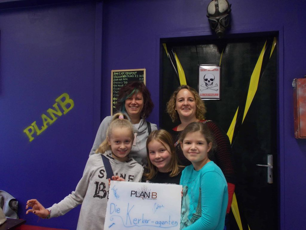 Group pictures KW 45 - 36 | PlanB Escape