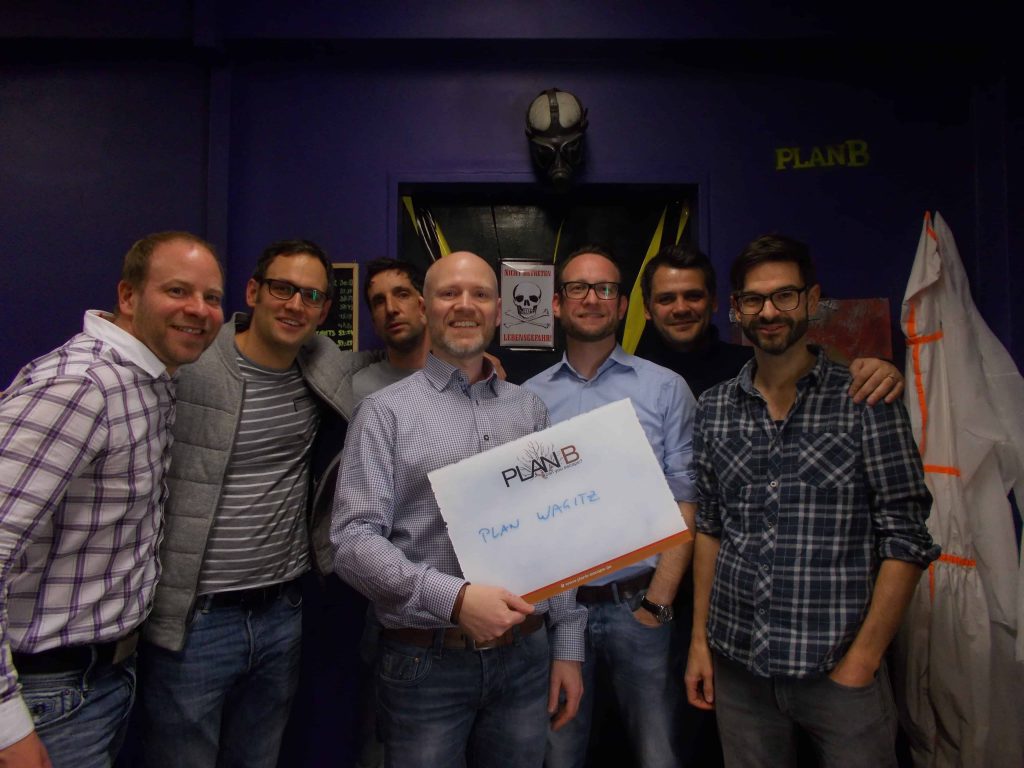 Group pictures KW 46 - 12 Group pictures KW 46 - 12 | PlanB Escape