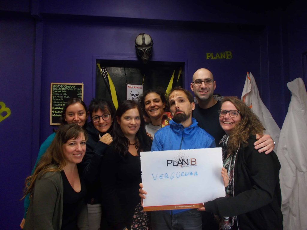 Group pictures KW 46 - 14 Group pictures KW 46 - 14 | PlanB Escape