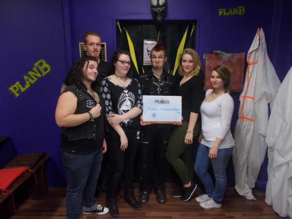 Group pictures KW 46 - 5 Group pictures KW 46 - 5 | PlanB Escape