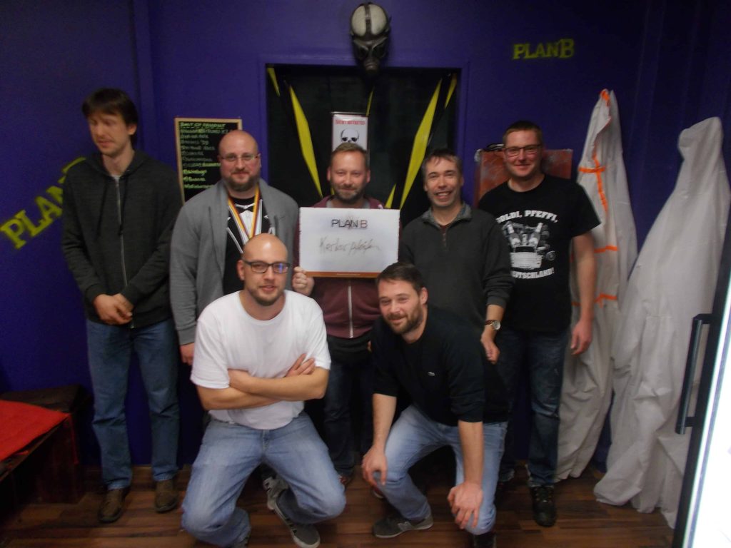 Group pictures KW 47 - 20 Group pictures KW 47 - 20 | PlanB Escape