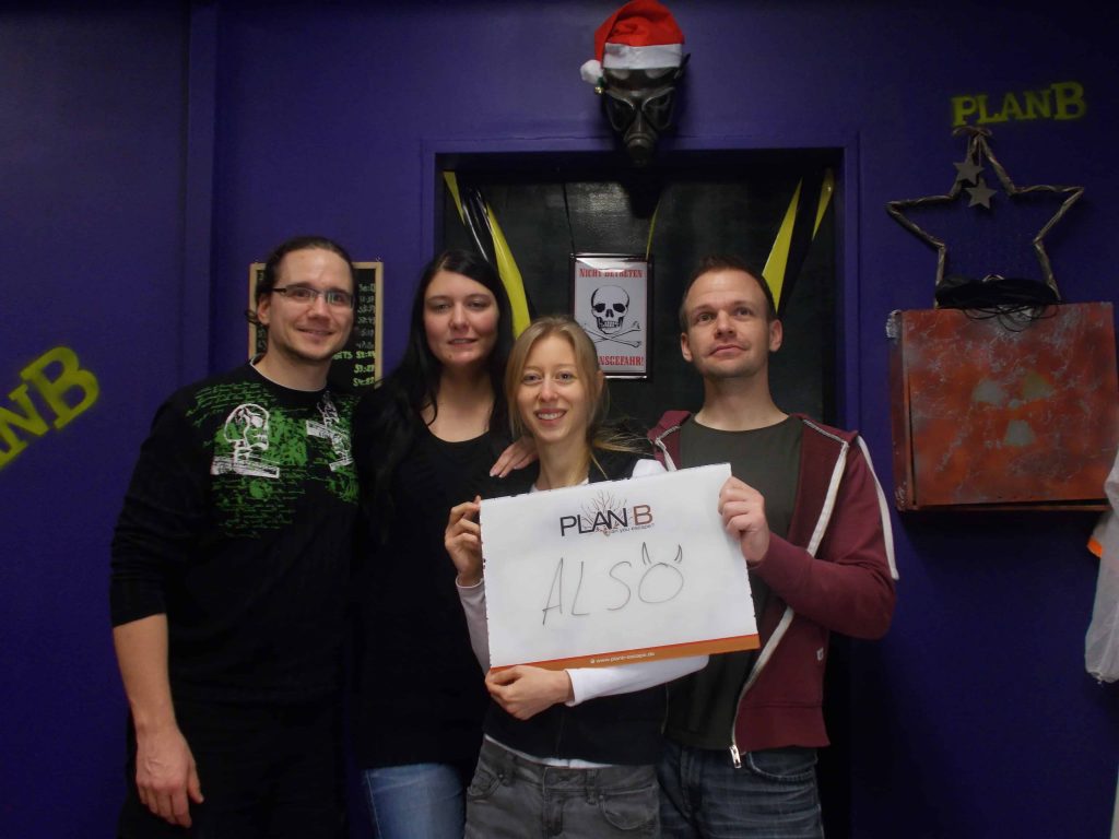 Group pictures week 48 - 15 Group pictures week 48 - 15 | PlanB Escape