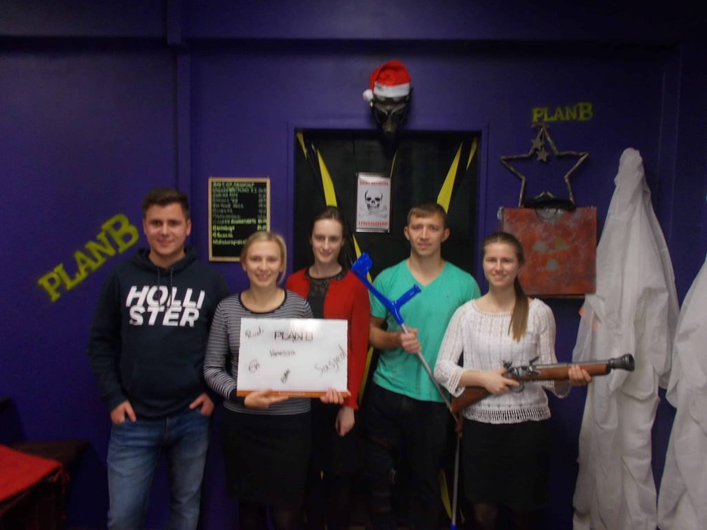 Group pictures week 48 - 24 Group pictures week 48 - 24 | PlanB Escape