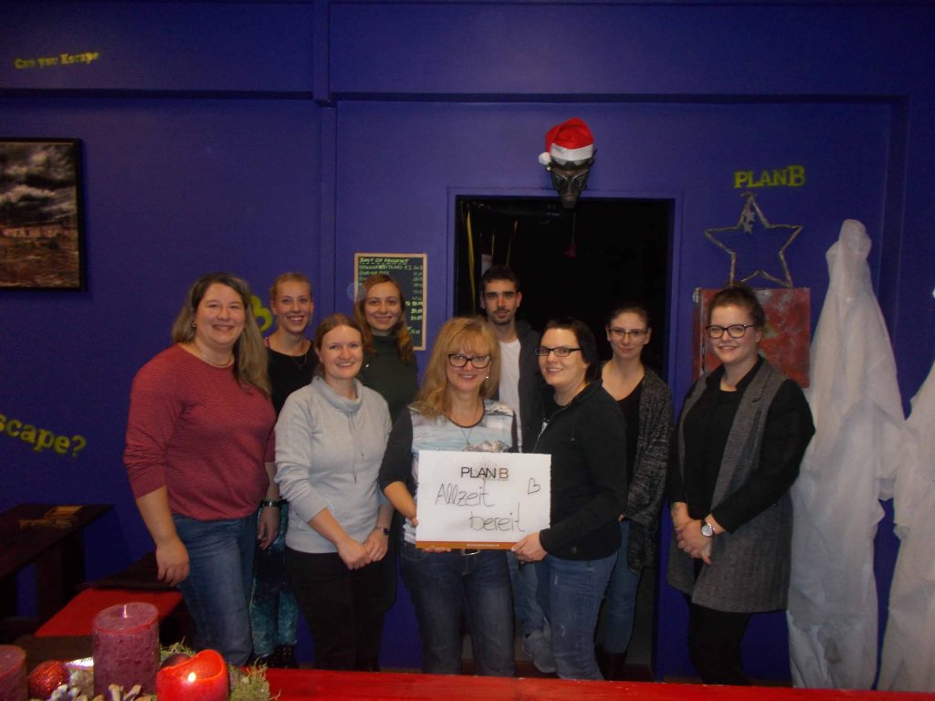 Gruppenbilder KW 52 - 78 Gruppenbilder KW 52 - 78 | PlanB Escape