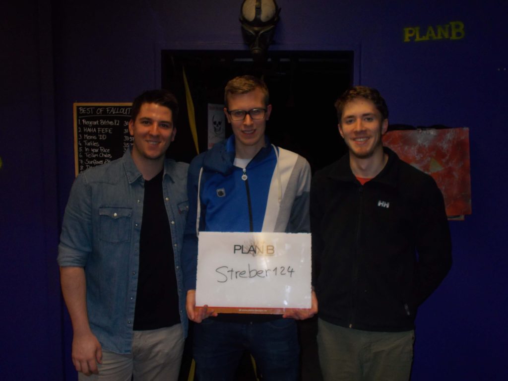 Group pictures KW 13-2018 Stuttgart - 1 Group pictures KW 13-2018 Stuttgart - 1 | PlanB Escape