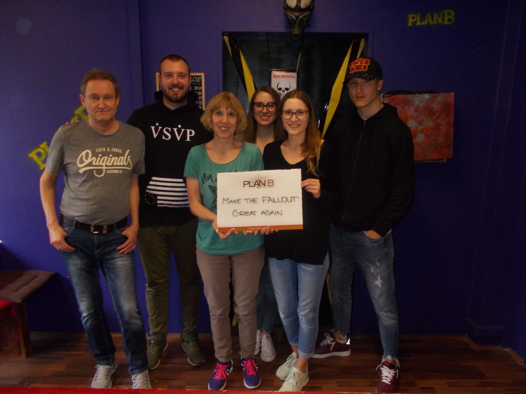 Group pictures KW 13-2018 Stuttgart - 13 Group pictures KW 13-2018 Stuttgart - 13 | PlanB Escape