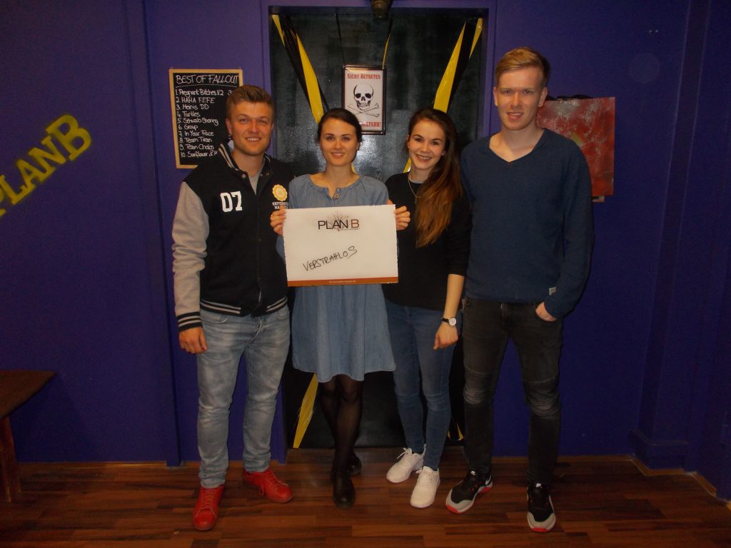 Group pictures KW 13-2018 Stuttgart - 16 Group pictures KW 13-2018 Stuttgart - 16 | PlanB Escape