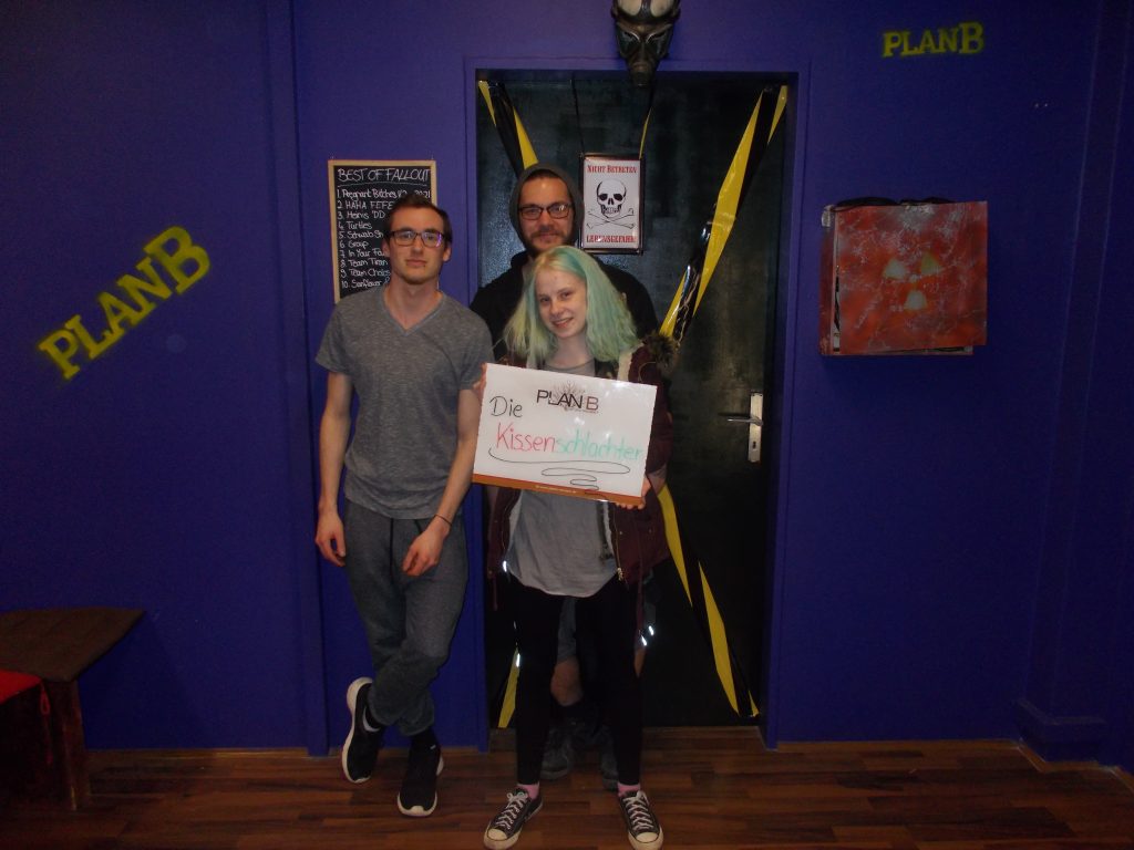 Group pictures KW 13-2018 Stuttgart - 17 Group pictures KW 13-2018 Stuttgart - 17 | PlanB Escape