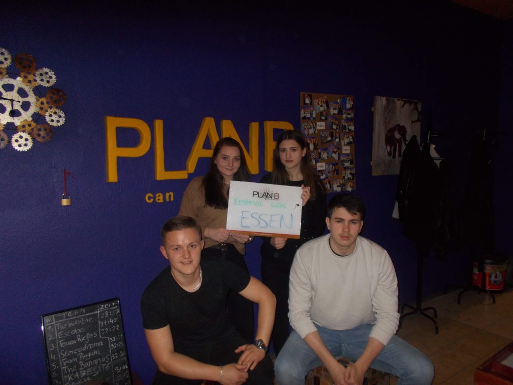 Group pictures KW 12/13 2019 - 2 Group pictures KW 12/13 2019 - 2 | PlanB Escape