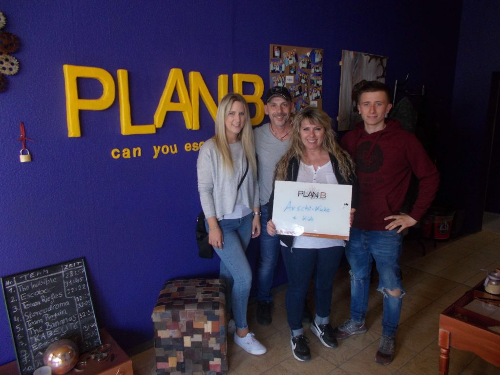 Group pictures KW 14 2019 - 2 Group pictures KW 14 2019 - 2 | PlanB Escape