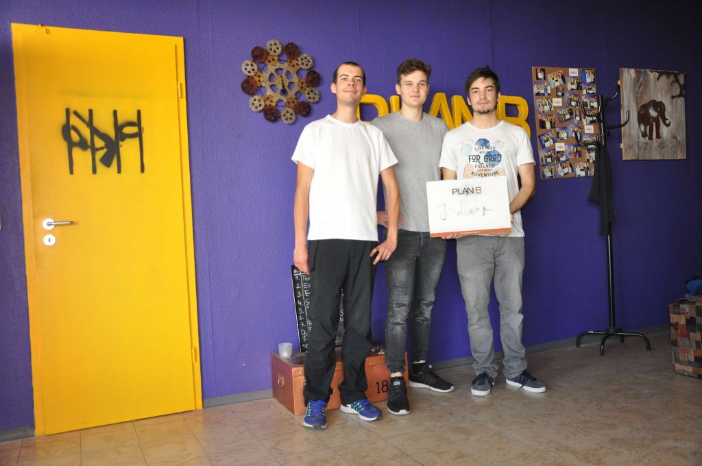 Group pictures KW 43 - 15 Group pictures KW 43 - 15 | PlanB Escape