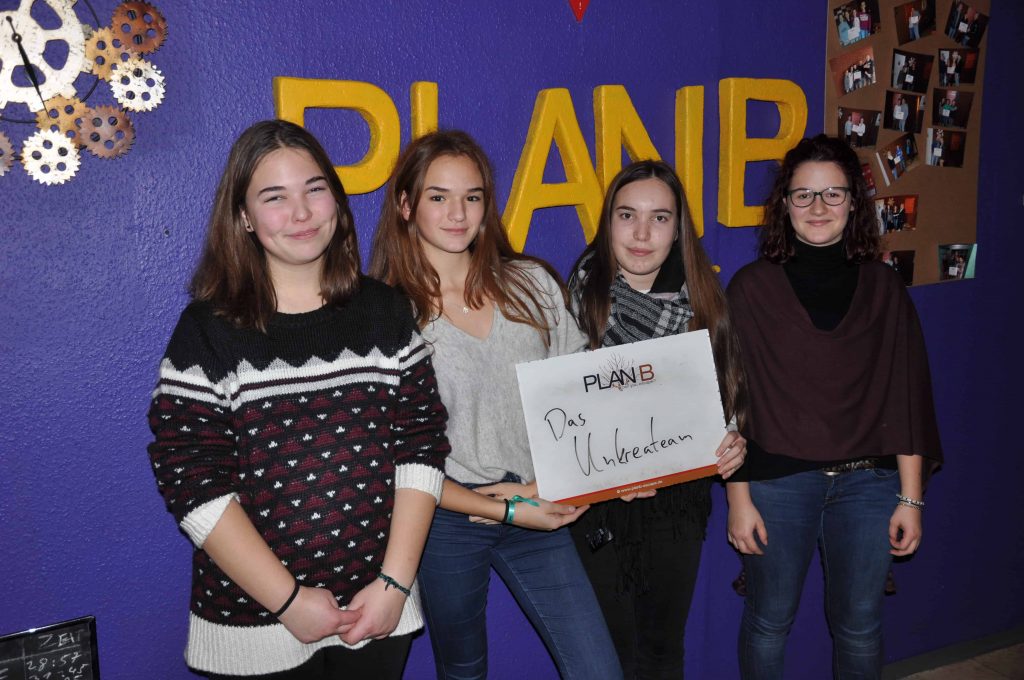 Group pictures KW 1 – 2018 - 6 Group pictures KW 1 – 2018 - 6 | PlanB Escape