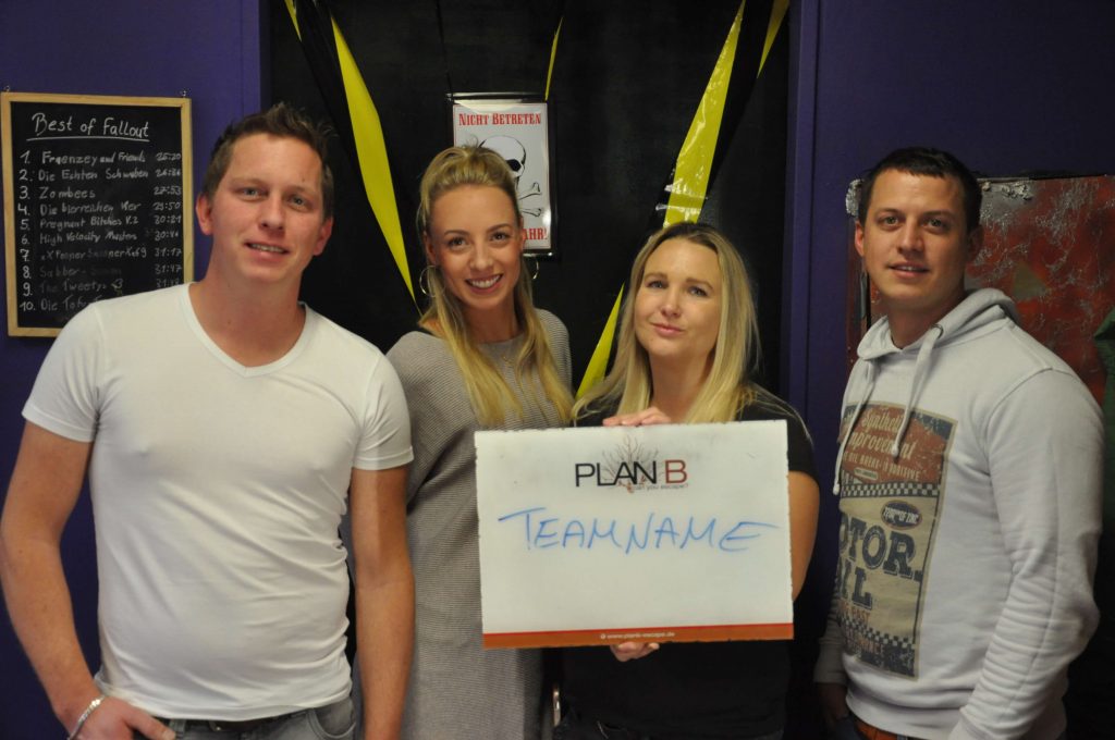 Group pictures KW 47-2 - 12 Group pictures KW 47-2 - 12 | PlanB Escape