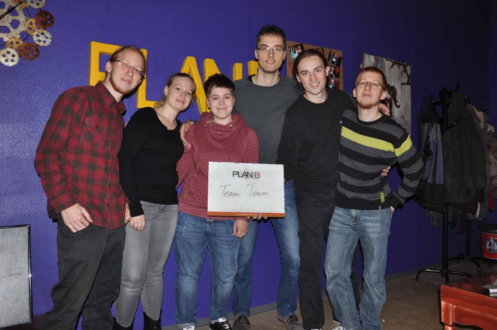 Group pictures KW 46 - 25 Group pictures KW 46 - 25 | PlanB Escape