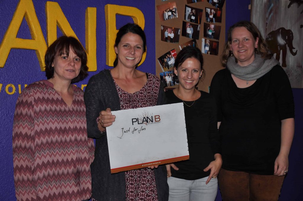 Group pictures KW 46 - 26 Group pictures KW 46 - 26 | PlanB Escape