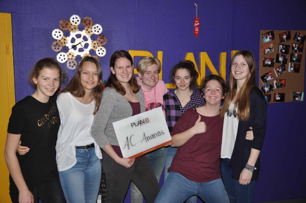 Group pictures KW 43 - 44 Group pictures KW 43 - 44 | PlanB Escape