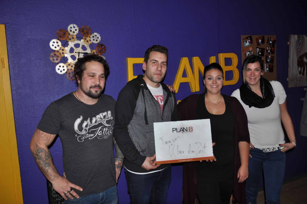 Group pictures KW 46 - 21 Group pictures KW 46 - 21 | PlanB Escape