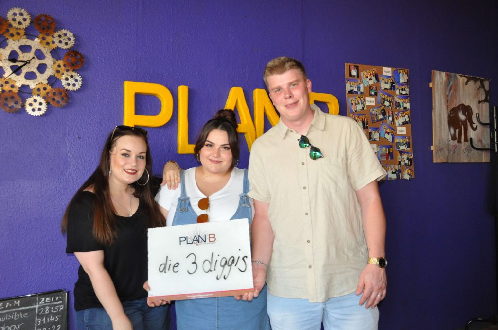 Group pictures KW 33 - 9 Group pictures KW 33 - 9 | PlanB Escape