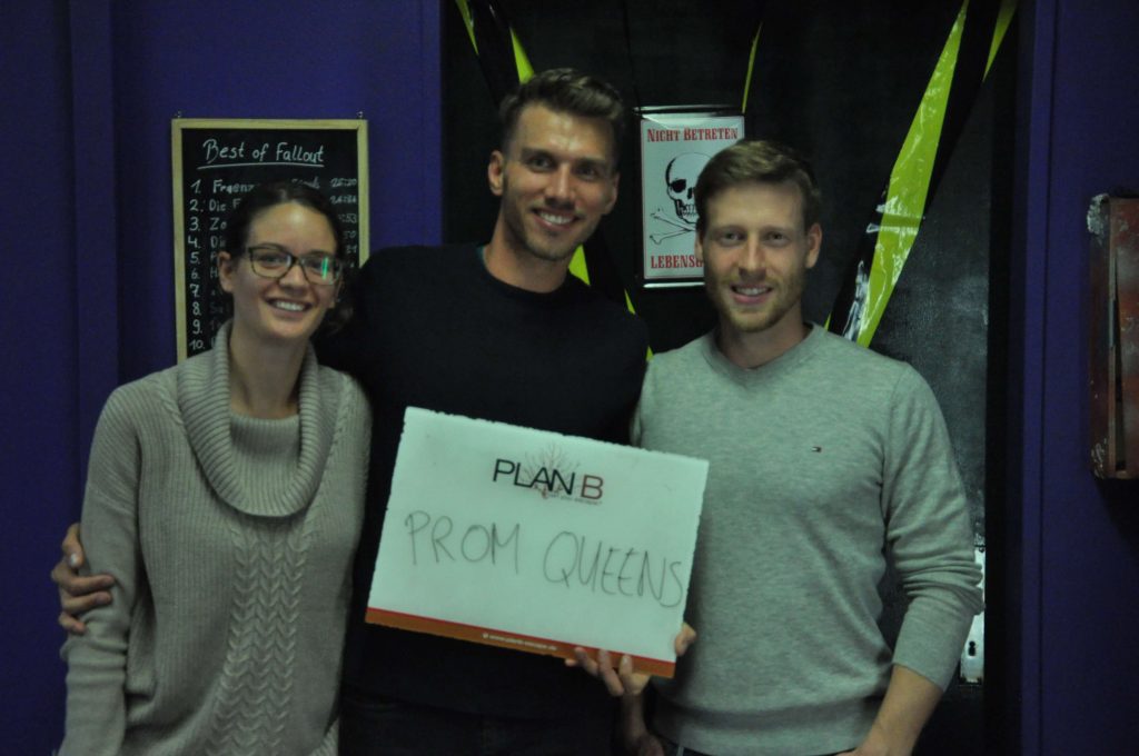 Group pictures KW 43 - 34 Group pictures KW 43 - 34 | PlanB Escape