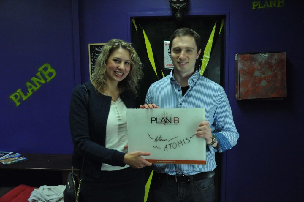 Group pictures KW 43 - 37 Group pictures KW 43 - 37 | PlanB Escape