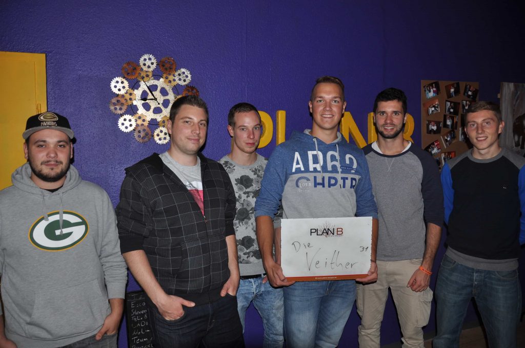 Group pictures KW 41 - 17 | PlanB Escape