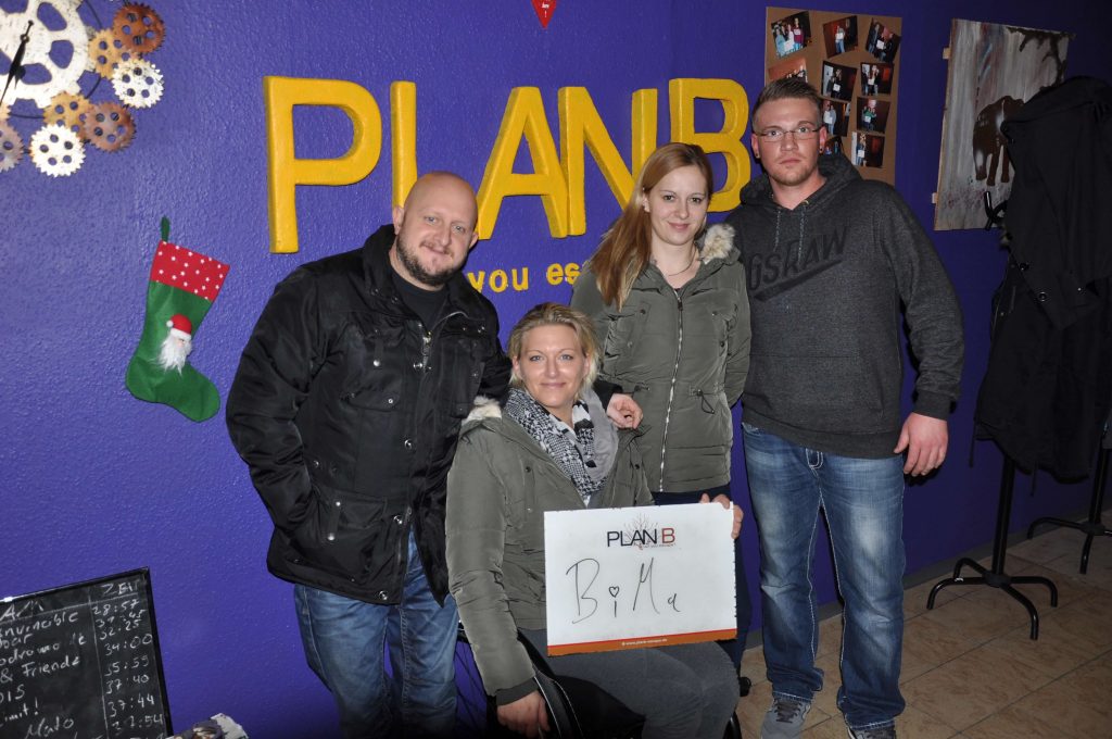 Group pictures KW 40-2 - 8 Group pictures KW 40-2 - 8 | PlanB Escape