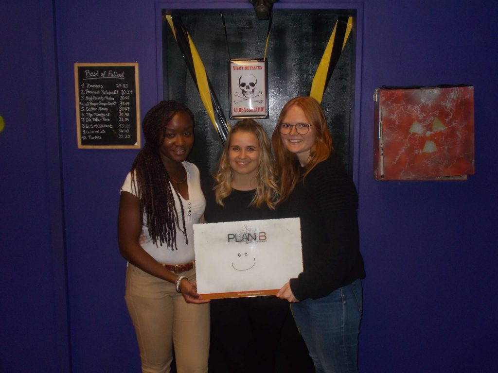 Group pictures KW 43 - 31 Group pictures KW 43 - 31 | PlanB Escape