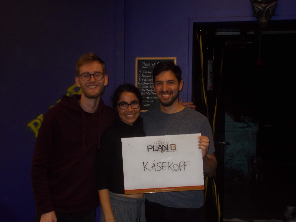 Group pictures KW 43 - 30 Group pictures KW 43 - 30 | PlanB Escape