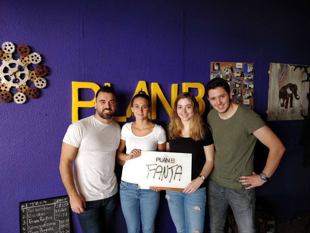 Group pictures KW 43 - 3 Group pictures KW 43 - 3 | PlanB Escape