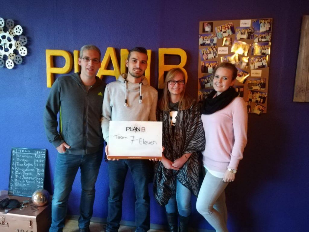 Group pictures KW 47-2 - 29 Group pictures KW 47-2 - 29 | PlanB Escape